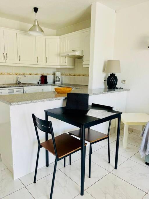 Comfy Home With Large Terrace Five Minutes From Ocean Los Cristianos (Tenerife) Exterior foto